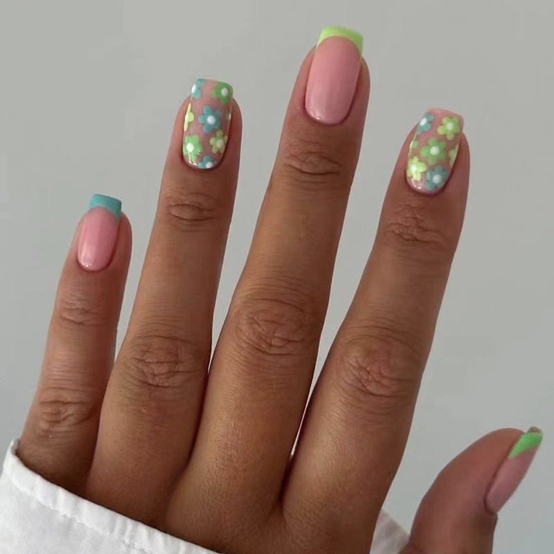 Nail Art Simple - 24Pcs French Color Simple Fashionable Press