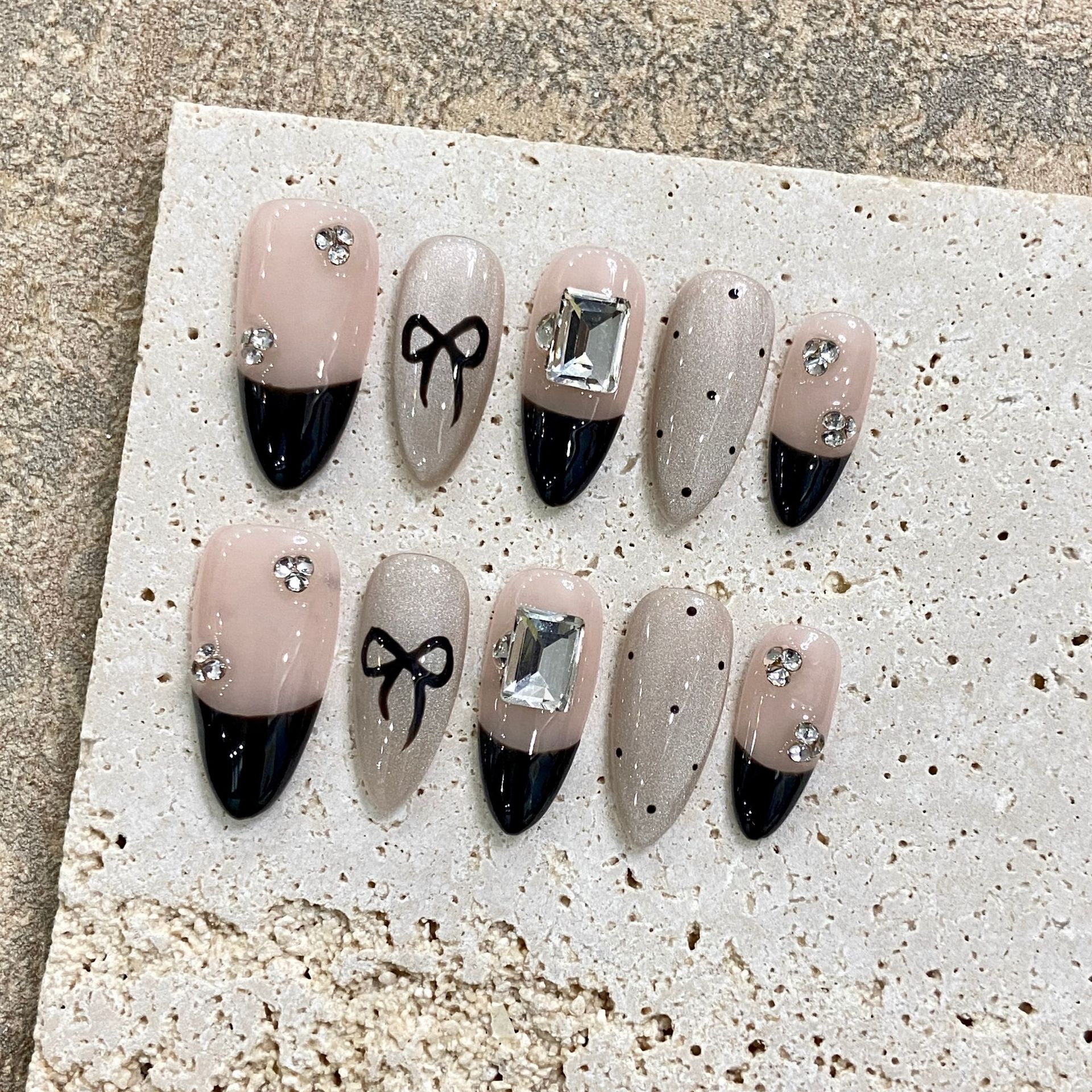 Handmade Press on Nails Black  - Nail Art Pink ulasan dan harga