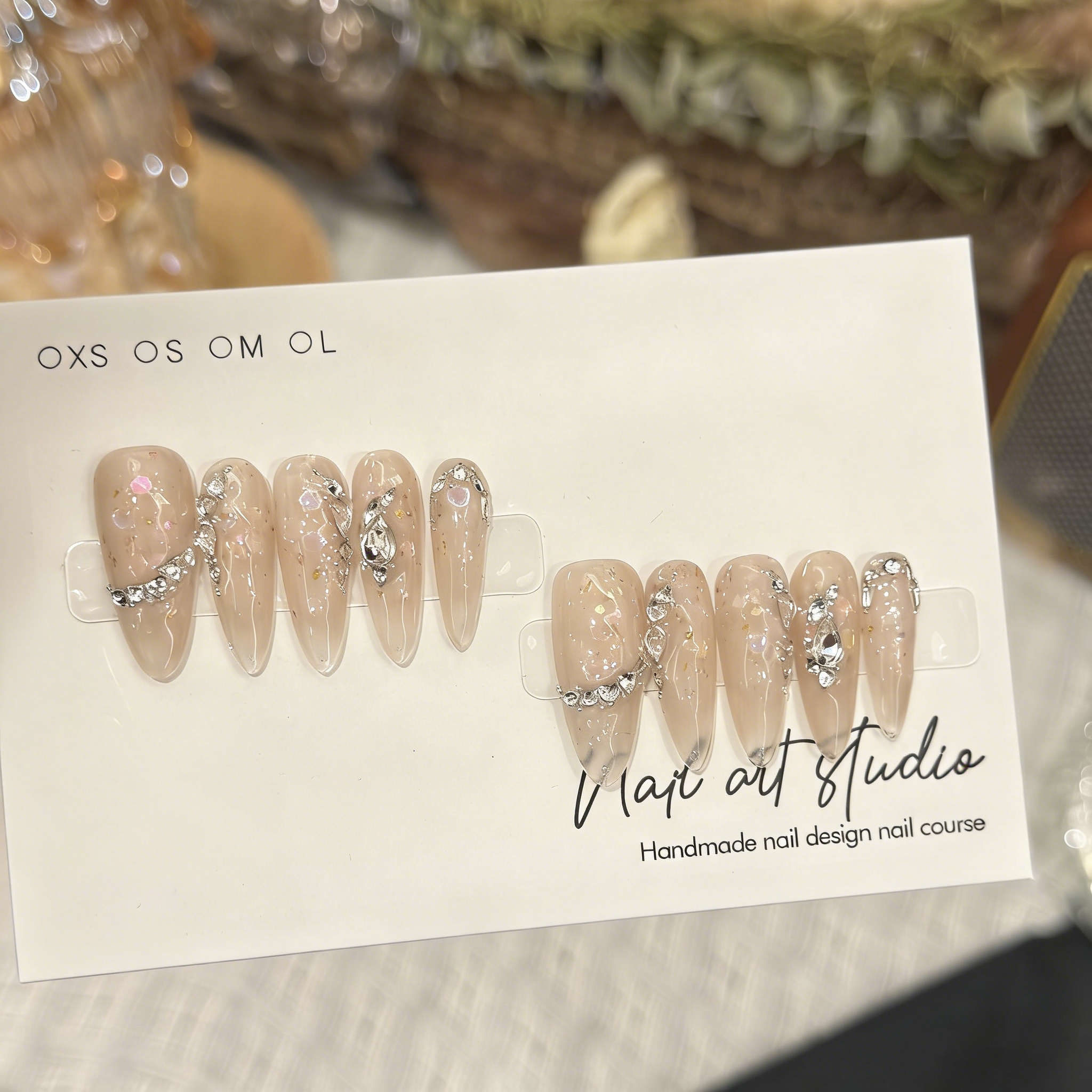 10 pcs Long Pointed Oval Nude  - Nail Art Glitter ulasan dan harga